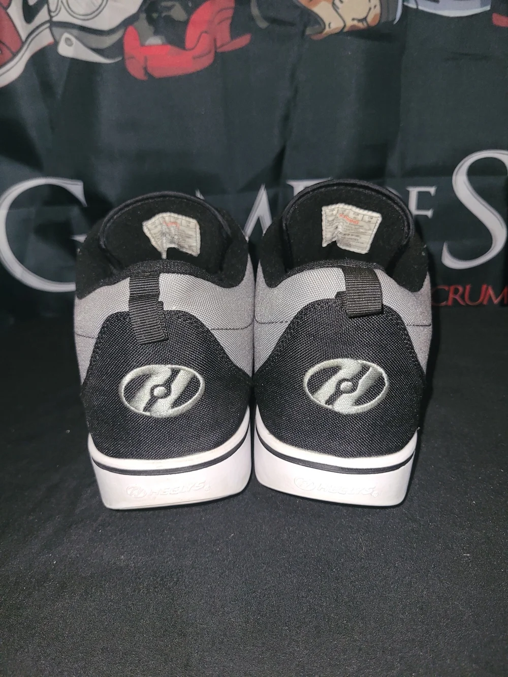 Heelys Men's Black & Gray Low-Top Skate Shoes with Removable Wheel